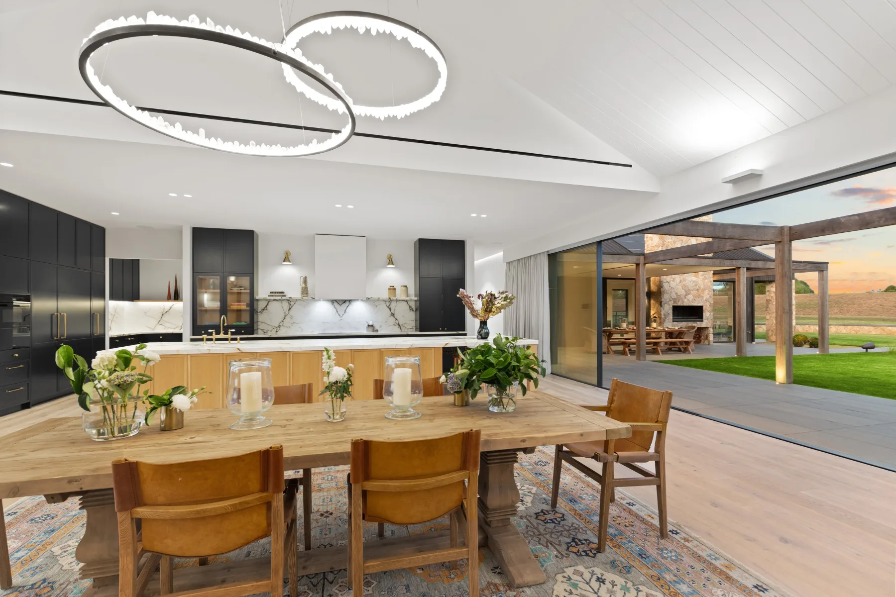 Casalinga Estate, Dromana. Dining room under ring pendants.