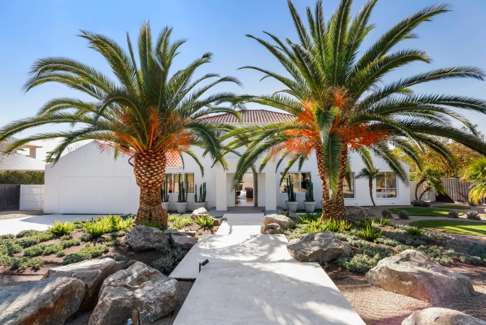 Malabar. Entry court under the palms.
