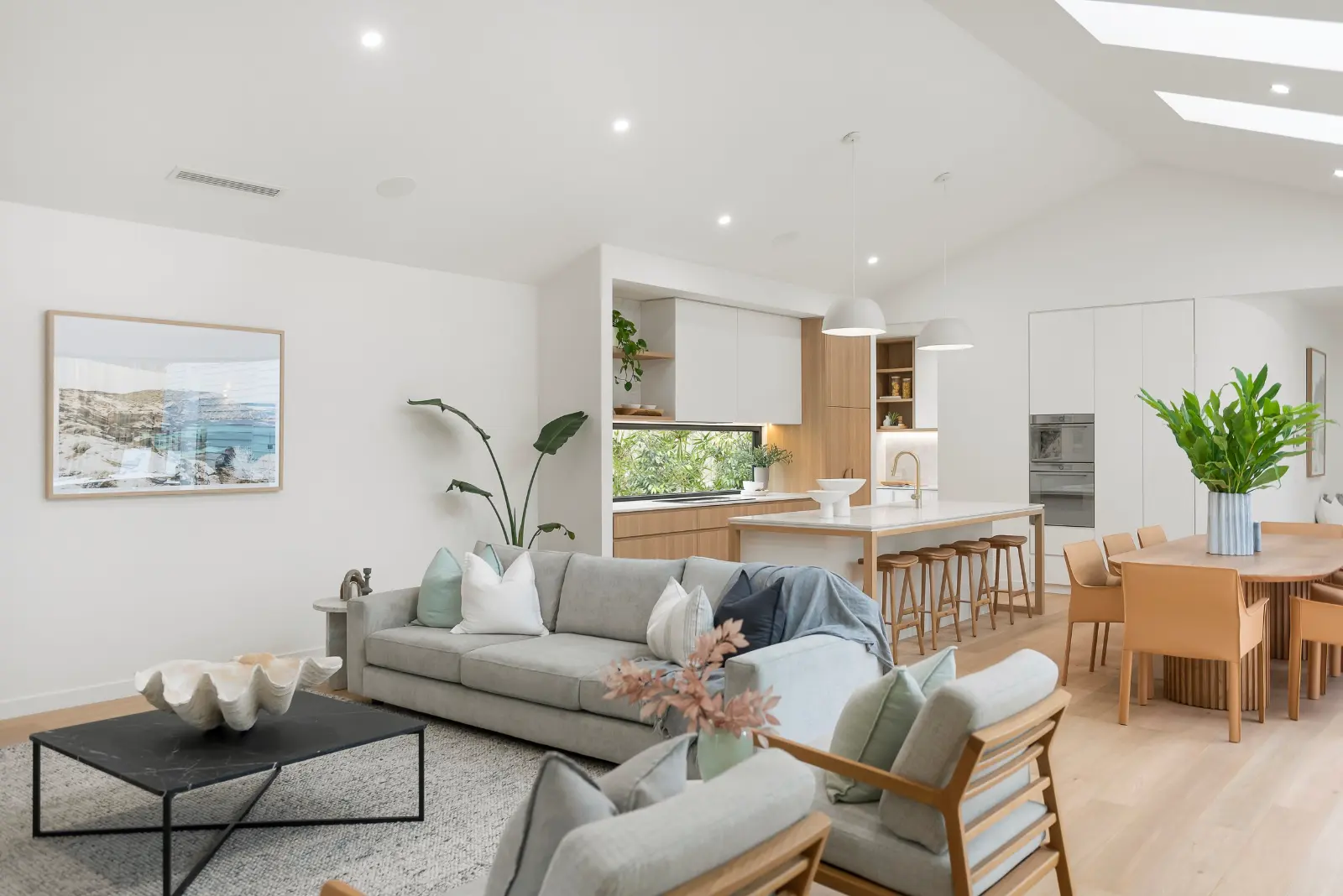 Prince Street, Mornington. Living room opening to the deck.