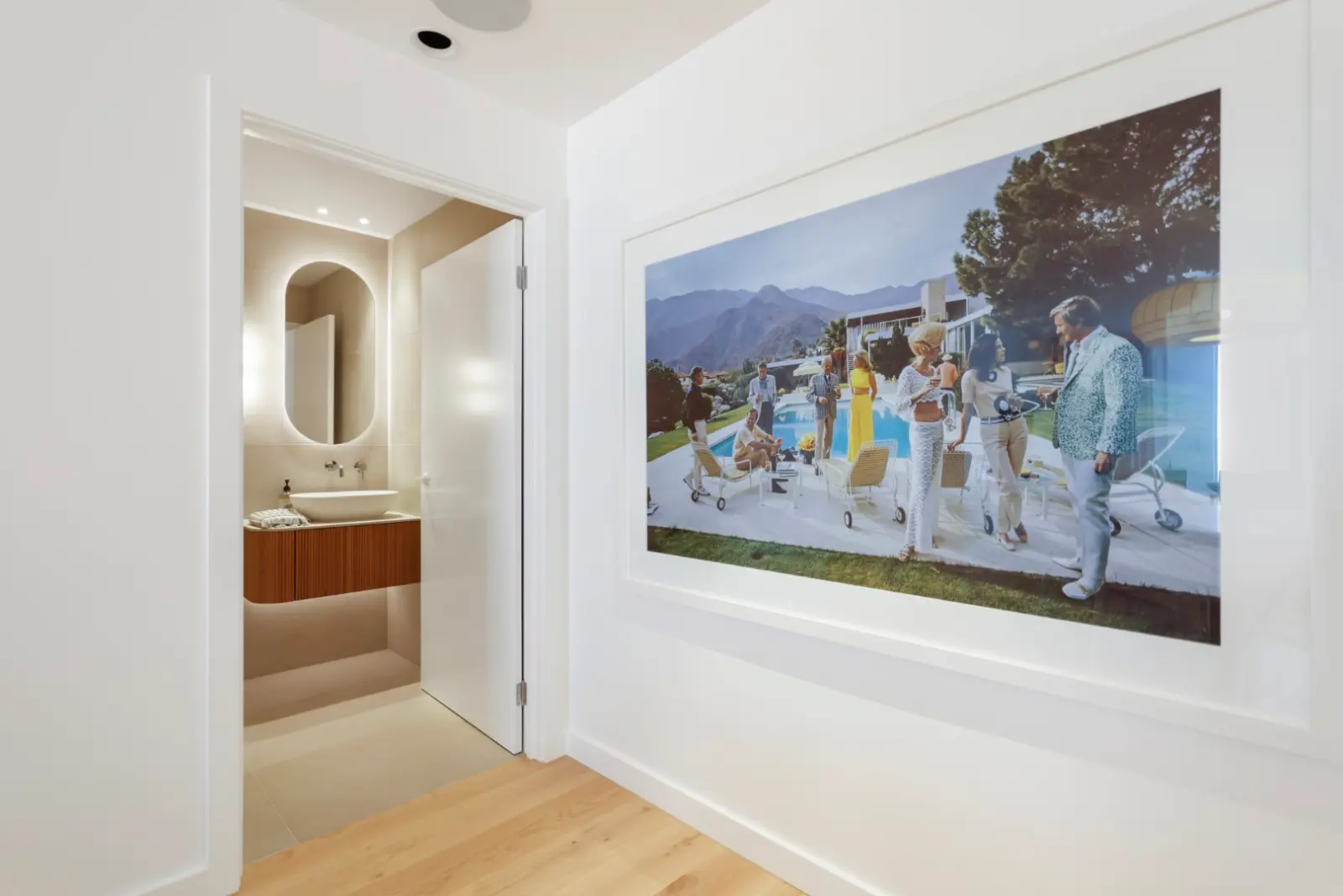 the Dromana studio showroom. Hallway with the lighting scene set.
